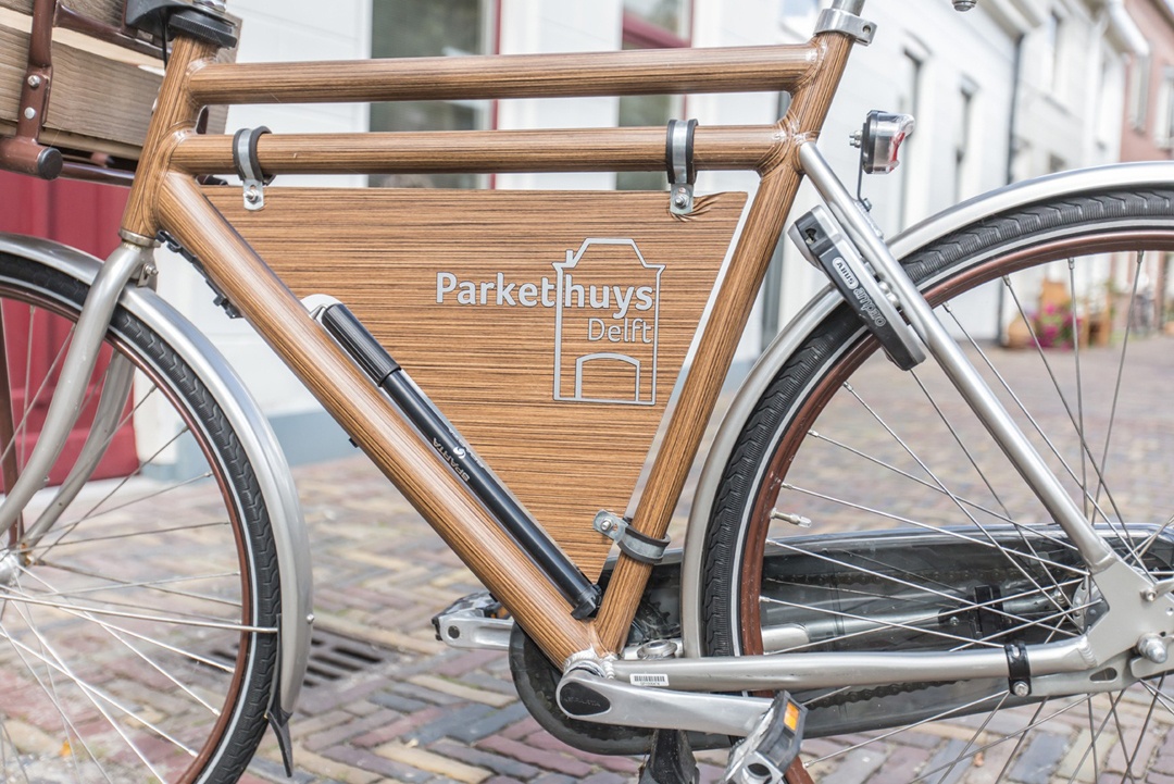 Parkethuys Delft - Bamboe fiets